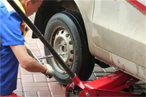 田阳附近拖车24小时服务热线电话